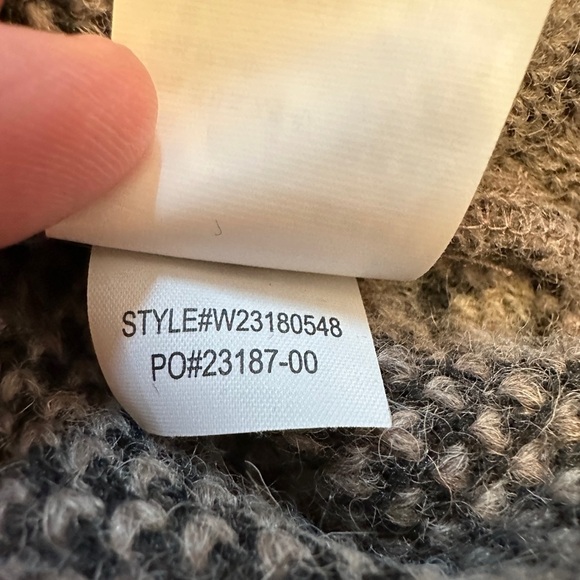 PrAna Size S Women’s Crestland THIS IS SOLD! - Picture 9 of 12